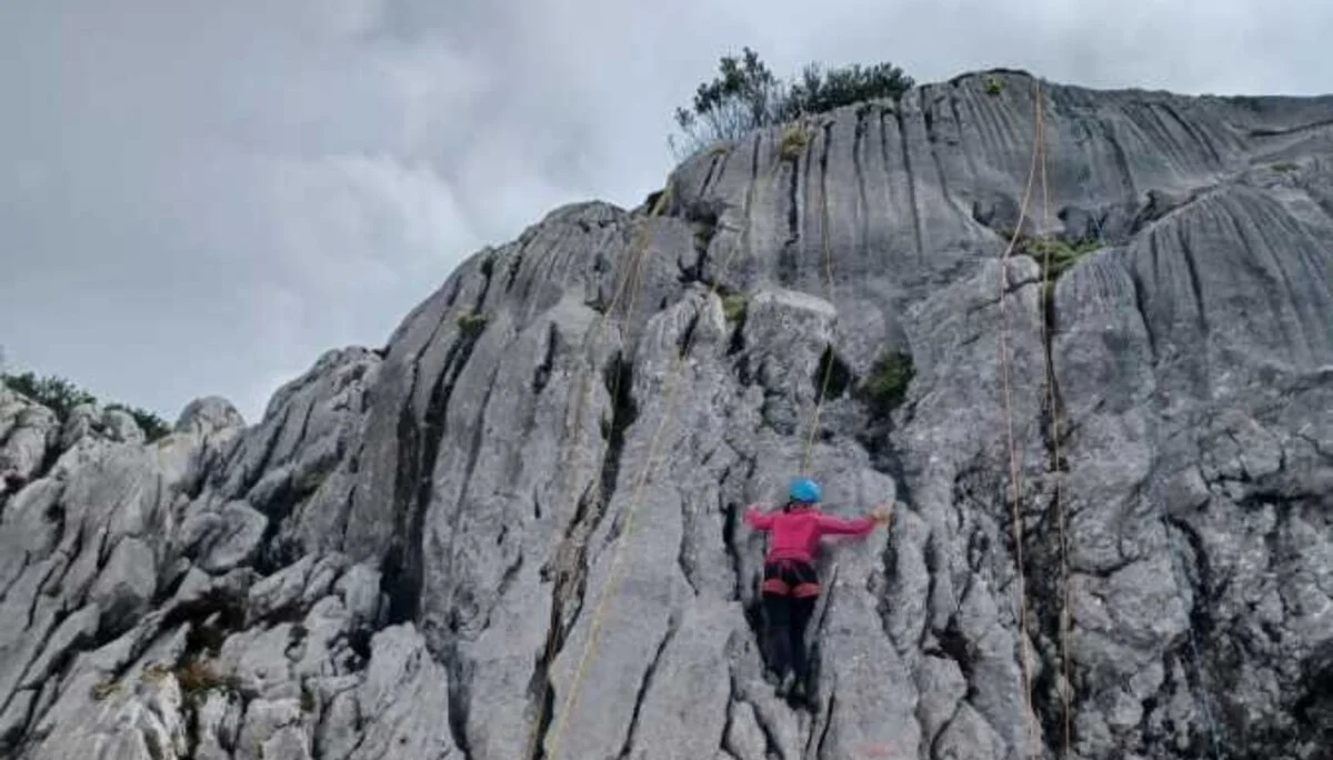 Klettern an den hüttennahen Felsen | © DAV Tittmoning