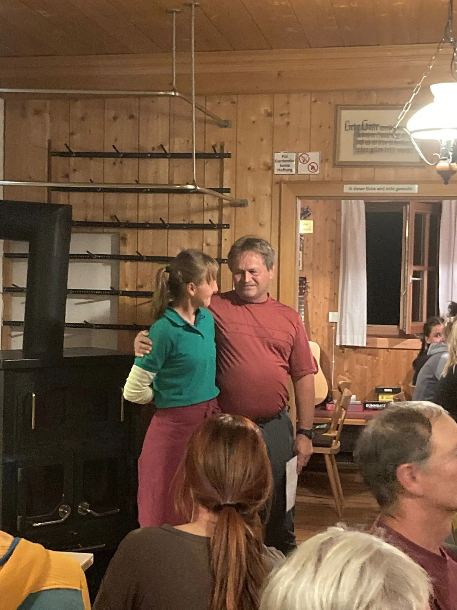 1. Vorstand Wasti Stoib fand schöne Worte zur Verabschiedung von Antje | © DAV Tittmoning